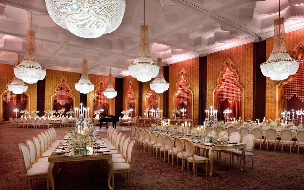 Banquet hall Photo