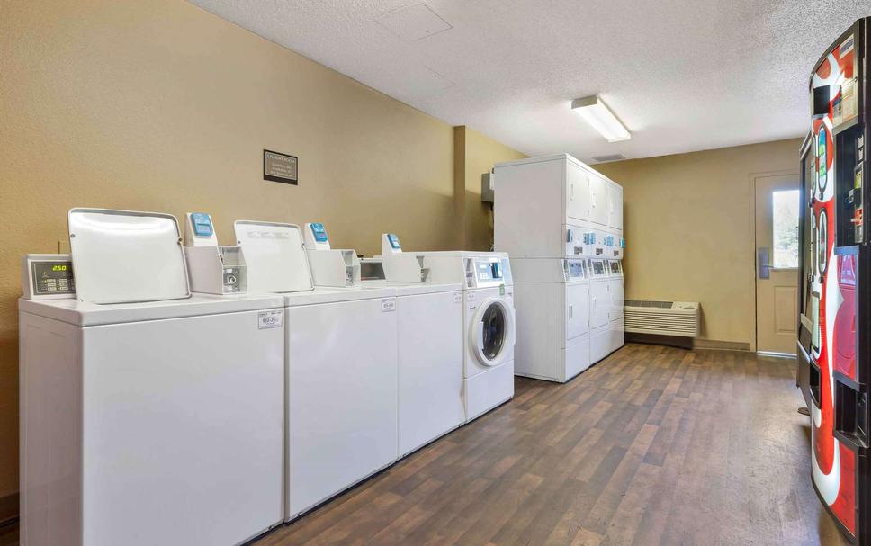 Laundry facility Photo