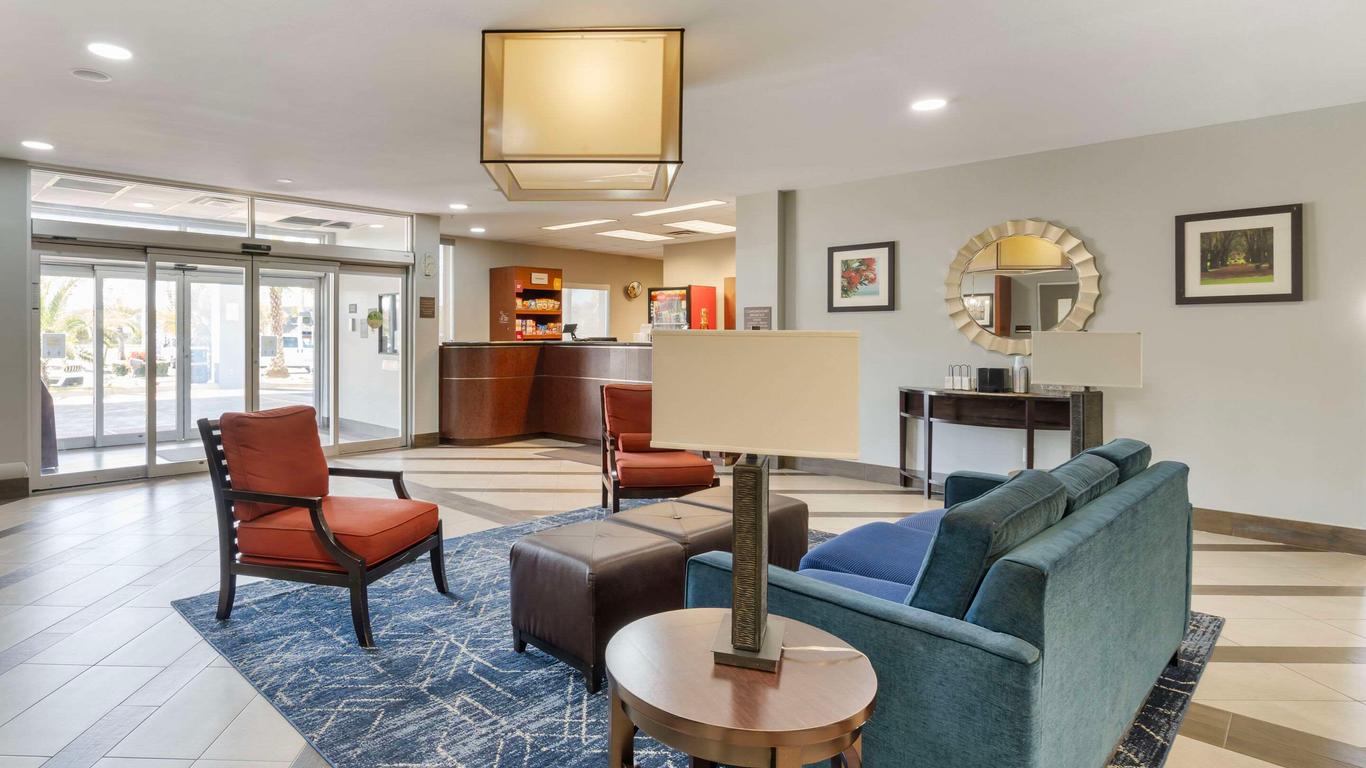 Comfort Suites West Jacksonville