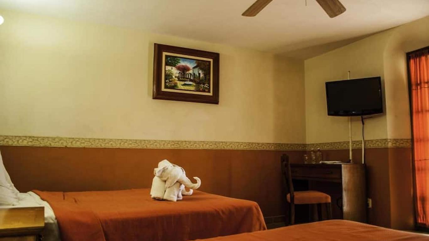 Maya Campeche Hotel