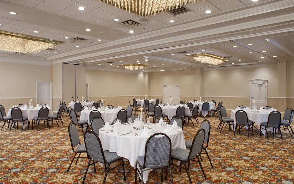 Banquet hall Photo