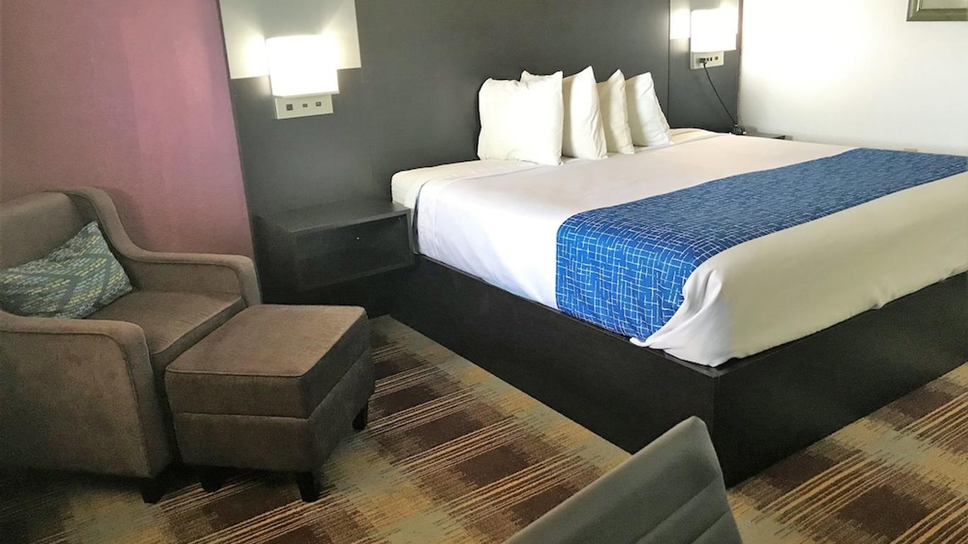 Travelodge by Wyndham New Braunfels