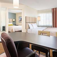 Sonesta Simply Suites Arlington