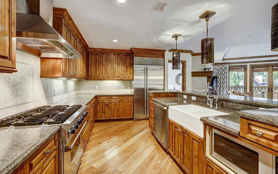 Kitchen Photo