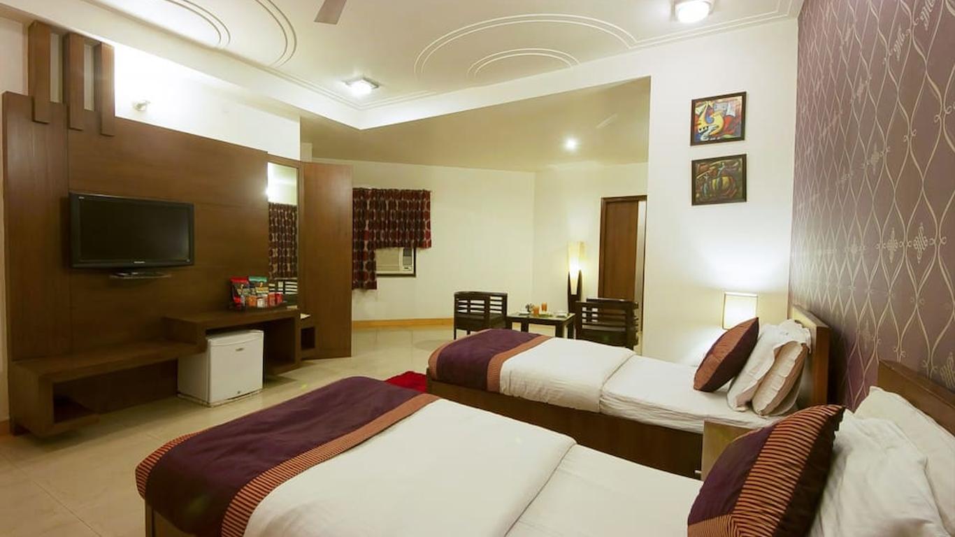 Hotel Delhi 37