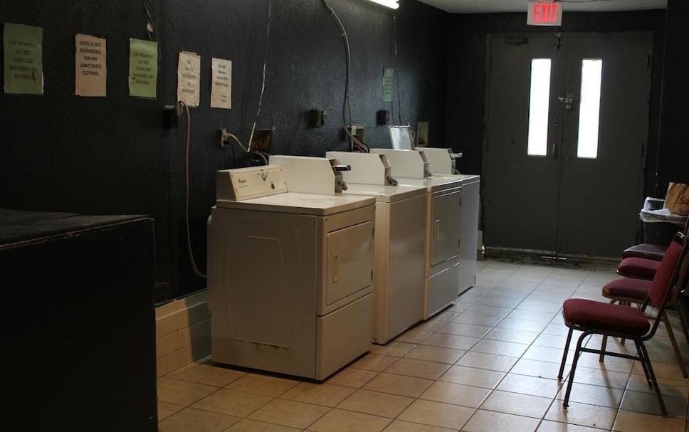 Laundry facility Photo