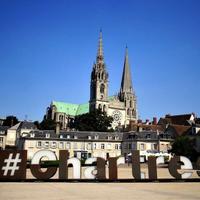 Le Saint-Aignan, Nuits-chartraines, Parking privé a quelques minutes, 3 étoiles