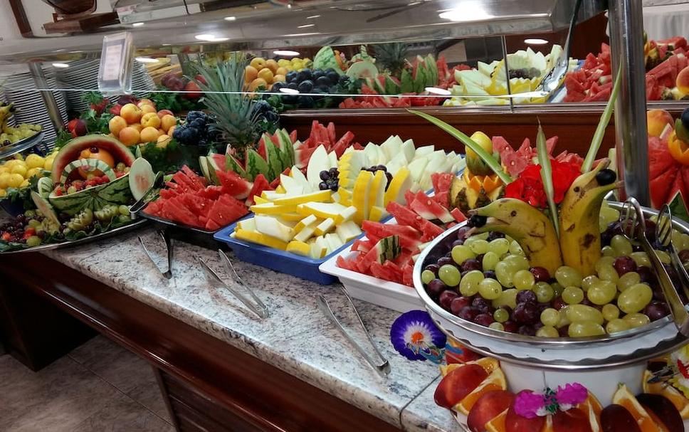 Buffet Photo